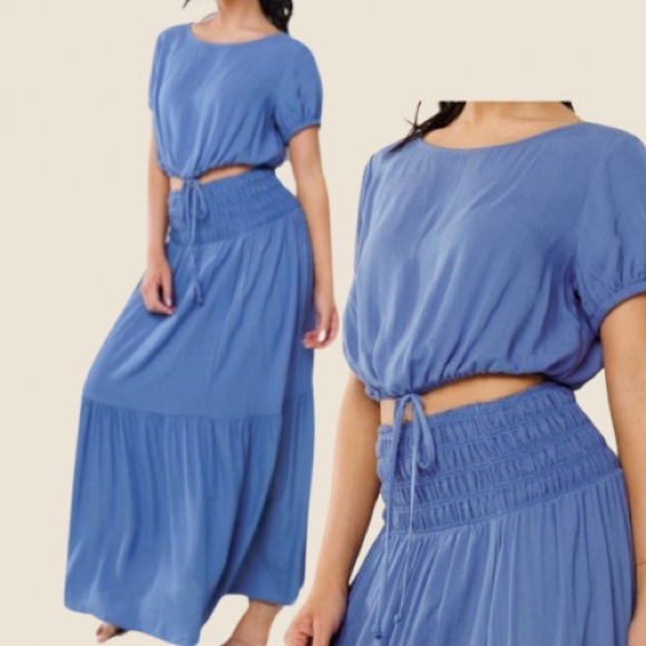 Boho Crop Top w/elastic Band that ties, Matching Maxi skirt w/Smocked Waist - Picture 2 of 5